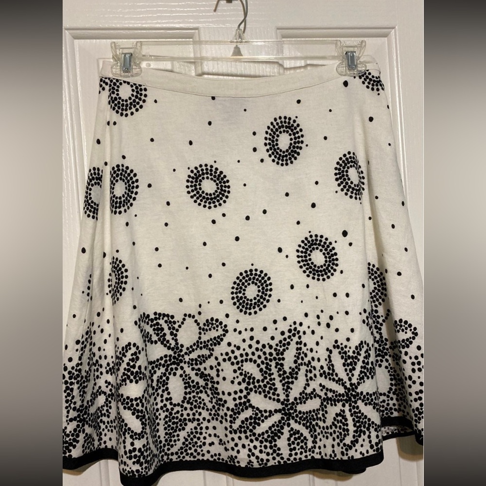 Carole Little Linen skirt white & black  floral dots size S